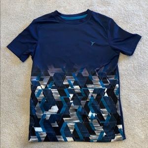 Old Navy active go dry Youth T-shirt
